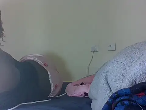 prettyglowing online show from May 24, 8:57 am