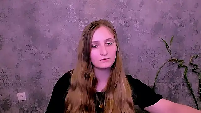Jenny smille  online show from May 19, 11:50 am
