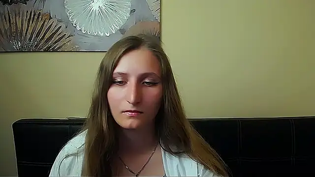 Jenny smille  online show from June 24, 6:01 am