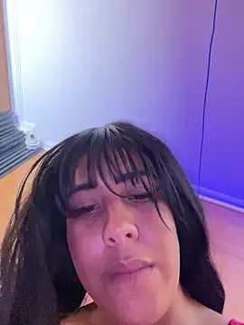 Alexia Lerner online show from July 25, 2:18 am