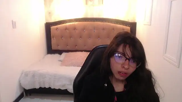 Allyshon  online show from July 21, 8:42 pm