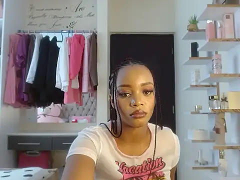 Sexy Babydoll221 online show from July 12, 5:08 am