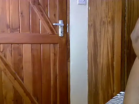 youngdvia online show from July 21, 8:42 pm
