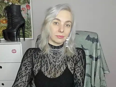 velvetanne online show from June 15, 6:24 am