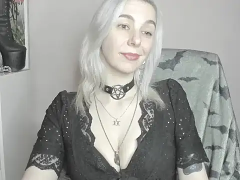 velvetanne online show from July 16, 10:42 am