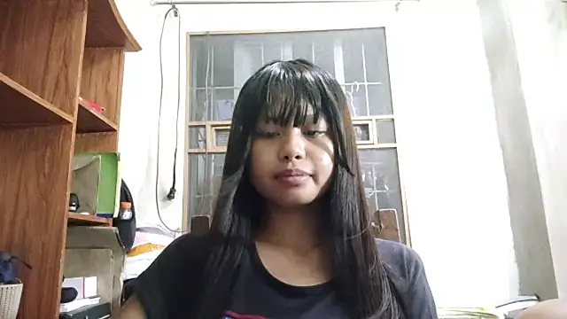 annawicket online show from May 29, 10:46 am