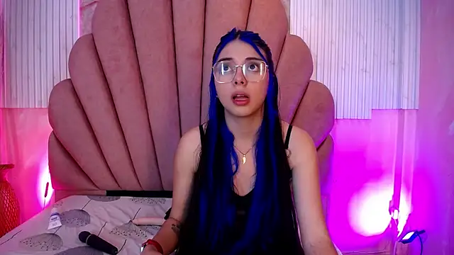Kyomi Hunt online show from July 22, 4:13 am