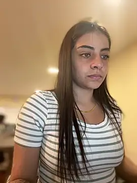 Hanna Cruz  online show from July 27, 5:21 pm