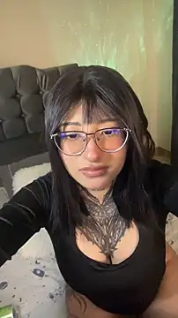 noellerubi online show from May 28, 3:26 am