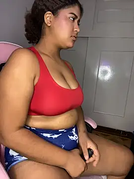  CURLY DOLL  online show from May 29, 8:40 pm