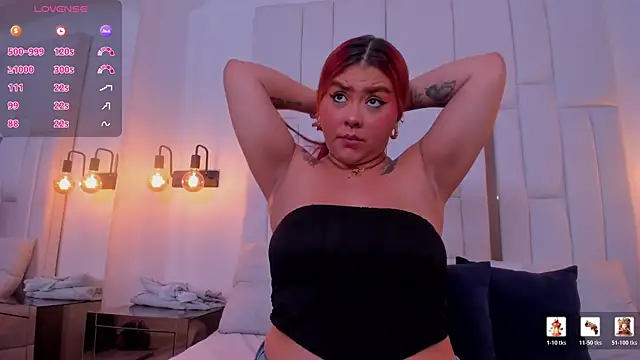 miia blumm online show from June 29, 5:01 pm