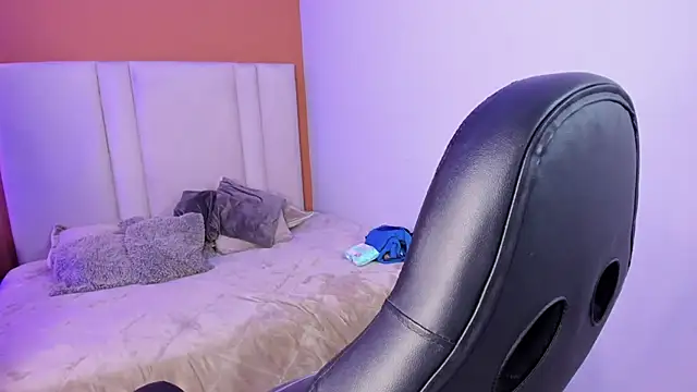 Mia boobs24 online show from May 26, 12:26 pm