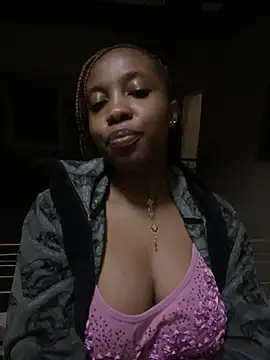 Sweet Linah1 online show from July 29, 1:38 am