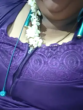 geetha431 online show from July 15, 5:39 pm