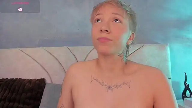 vane grey online show from June 27, 7:42 pm