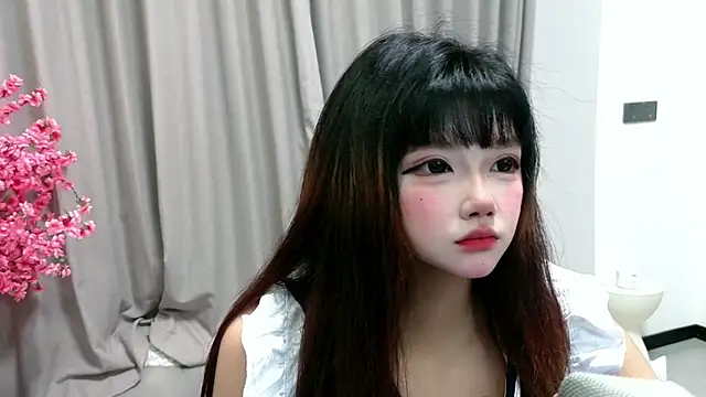 yan-0705 online show from May 31, 12:00 pm