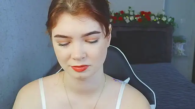 MelissaMay   online show from July 28, 9:58 pm