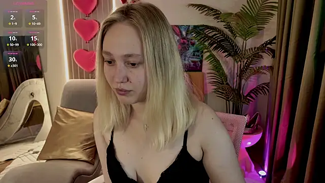 TinaShelton online show from July 22, 3:57 pm