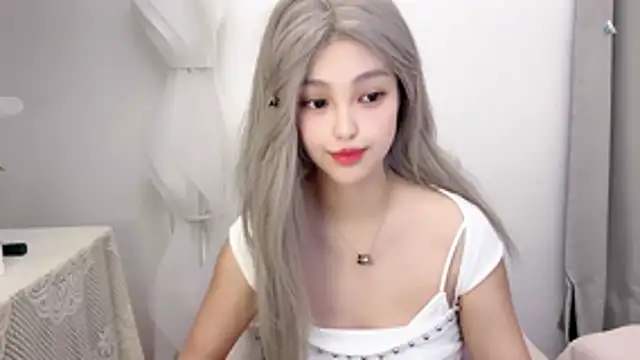 jiangjiang2005 online show from June 24, 10:36 am