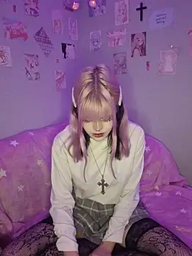 VelvetAlice online show from June 2, 9:27 pm