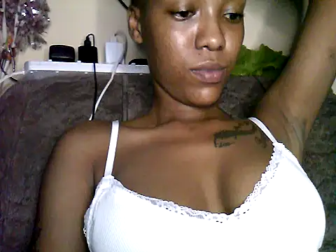 Sexxyqueens  online show from June 29, 8:19 pm
