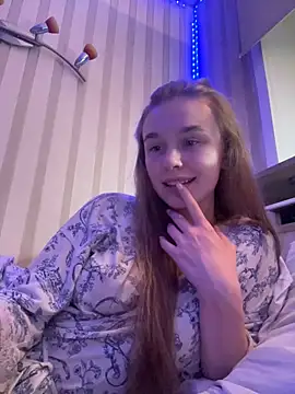 melissashineeeee online show from June 2, 4:19 pm