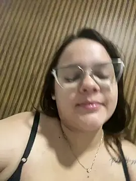 Laryssinha 69 online show from July 9, 12:40 pm