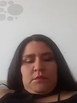BaddieLuxe  online show from June 3, 8:14 pm