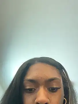 LolaLooney online show from June 1, 3:58 pm