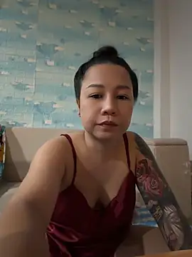 LINDA HD online show from June 19, 1:36 pm
