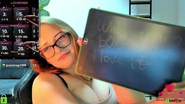 JuliNy x online show from July 28, 7:39 pm