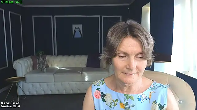 Mabel Magic online show from July 28, 2:13 pm