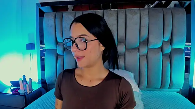 Milawink online show from July 21, 7:36 pm