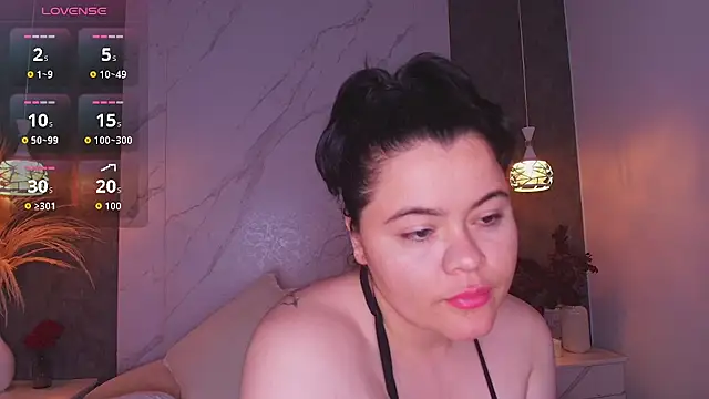 Vicky-Mooree online show from June 17, 3:19 am