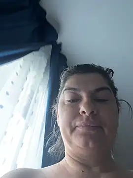 evaxxxcurvyxxx online show from July 6, 6:07 am
