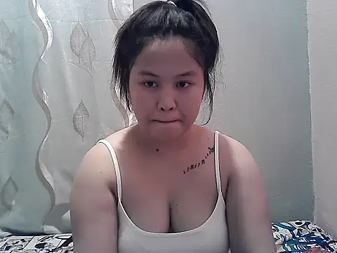 ThePrettySecret online show from June 14, 8:26 am