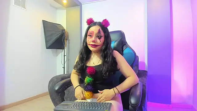Miiarouse   online show from June 20, 3:43 am