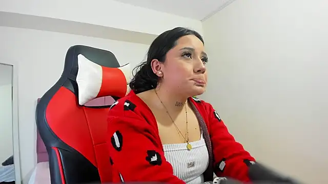 Miiarouse   online show from June 21, 4:05 am