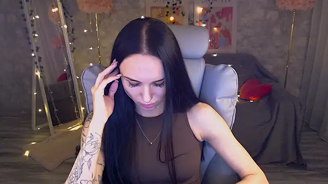 NicoleMerz online show from June 27, 6:14 pm