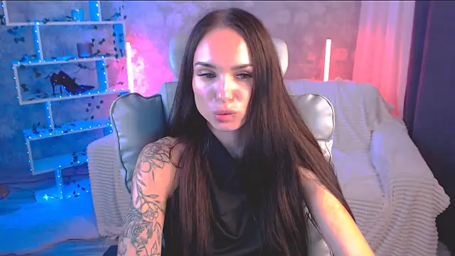 NicoleMerz online show from July 24, 10:28 pm