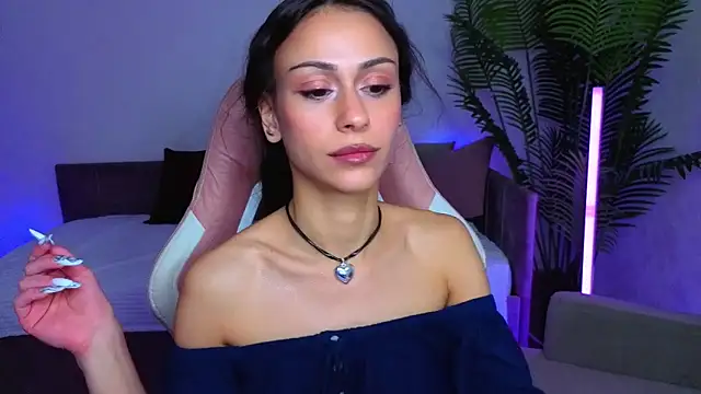 Petite Moly online show from May 29, 8:56 am