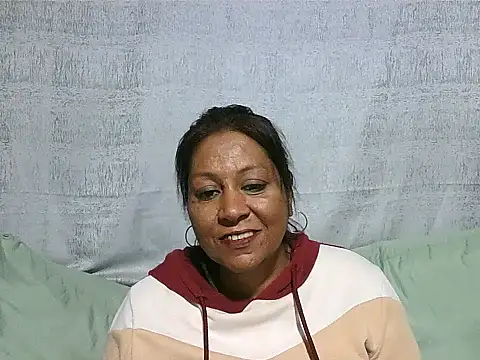 IndianSexyMilf69 online show from June 16, 5:08 am