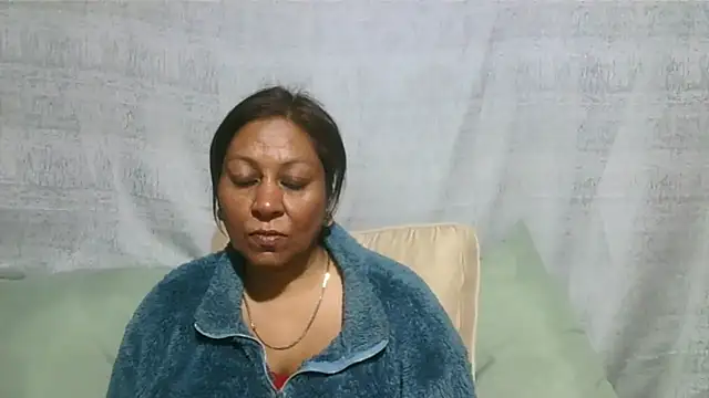 IndianSexyMilf69 online show from July 4, 5:14 am