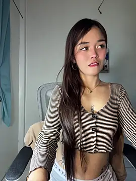 kendra zz online show from July 14, 5:23 am