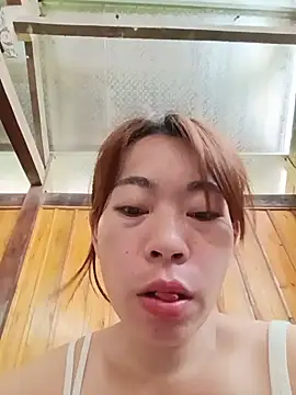 -Trinina- online show from May 30, 5:38 am