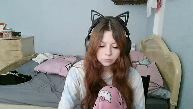 AlessiaViolet online show from July 10, 9:43 am