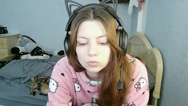 AlessiaViolet online show from June 6, 10:43 am