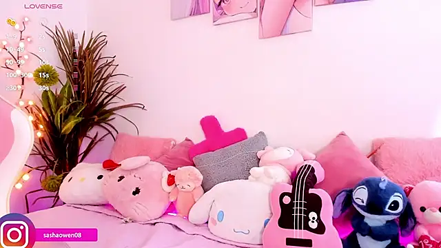 Sashaowenn online show from July 22, 1:45 pm