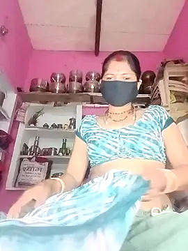 Cutleun2 online show from July 24, 5:33 pm