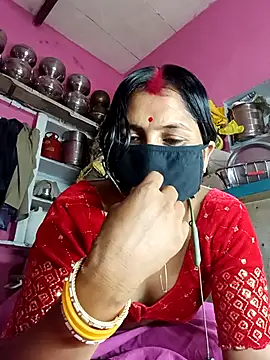 Cutleun2 online show from July 17, 5:49 pm